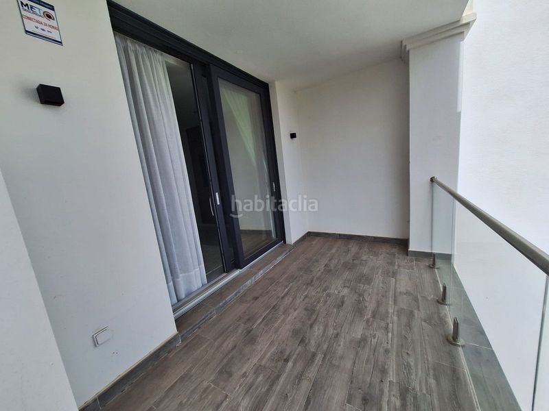 Foto 3f0dd692-bc87-43a3-a3a4-75e23e86f564. Apartamento en Manilva pueblo Manilva