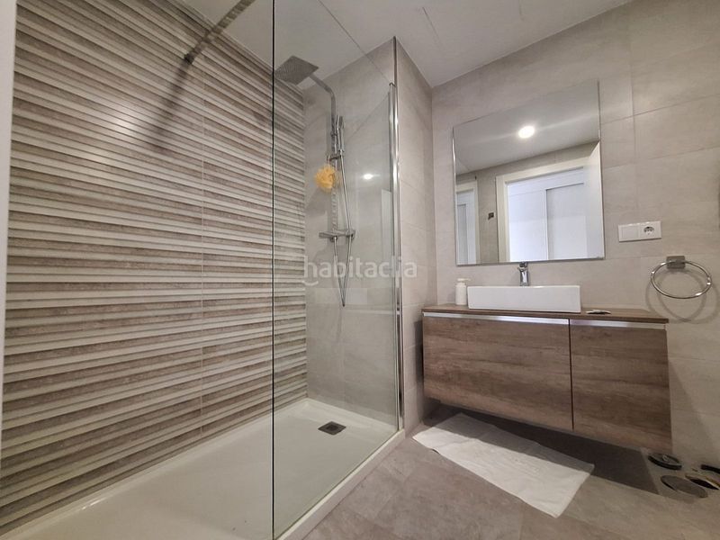 Foto 987696cd-9fa6-4cc7-b6d0-94c111dac4e8. Apartamento en Manilva pueblo Manilva