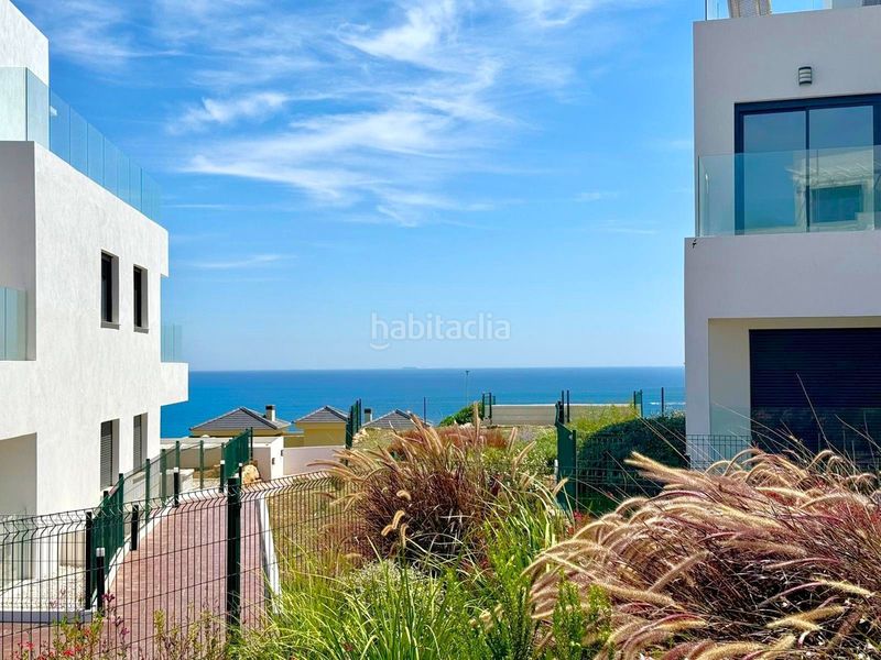 Foto 1f26c018-c2c3-4dd0-bdab-864dfe336d2e. Apartamento en Zona Calvario Estepona