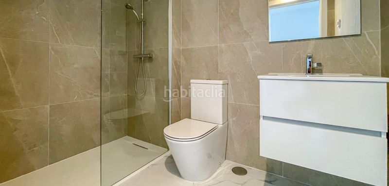 Foto 4e4e9a4a-6a64-485a-939c-33f534cff31b. Apartament amb aparcament a Punta Prima Torrevieja