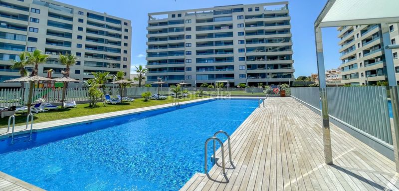 Foto f9541fc7-c342-462c-bd76-efb54ed60d87. Apartament amb aparcament a Punta Prima Torrevieja