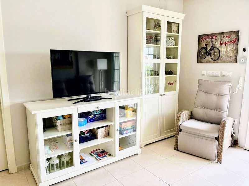 Foto 034502a4-378e-4fcb-81e5-19e623ffd094. Apartament amb piscina a Centro Alcázares (Los)