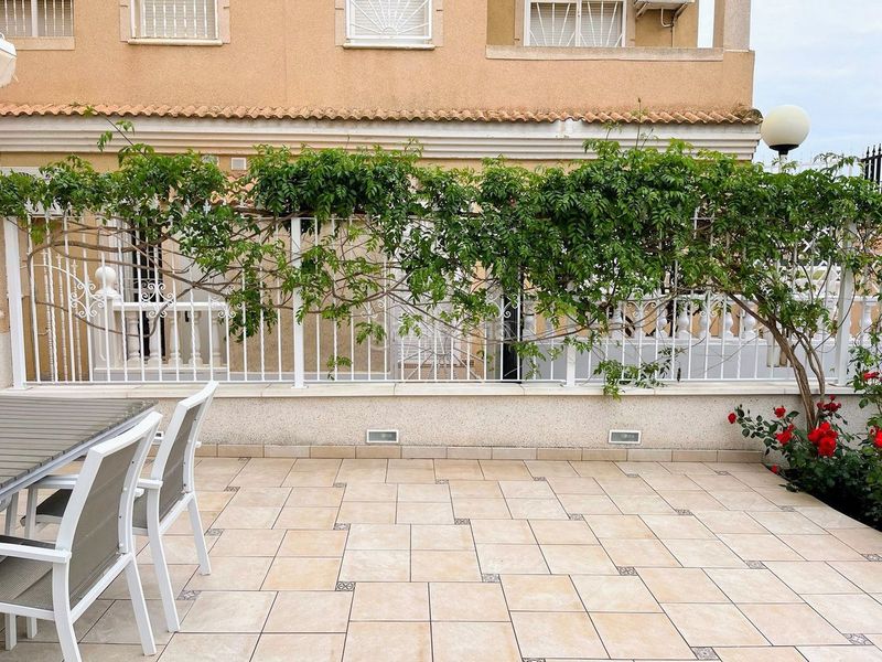 Foto 761ae2d1-9fa8-4f88-837f-375546031902. Apartament amb piscina a Centro Alcázares (Los)