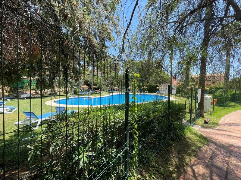 Foto 0a58d919-8801-4d31-ac26-0d451467bf6a. Apartament a Las Lomas de Río Verde Marbella