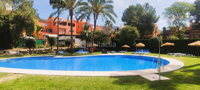 Foto d815f90f-8a48-4180-a585-049ab6dbe7af. Apartament a Las Lomas de Río Verde Marbella