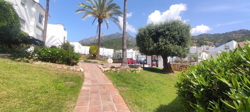 Foto da4c2302-affa-47eb-b1a4-a2c211715626. Apartament a Las Lomas de Río Verde Marbella