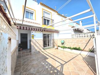 Casa adossada a Manilva Pueblo