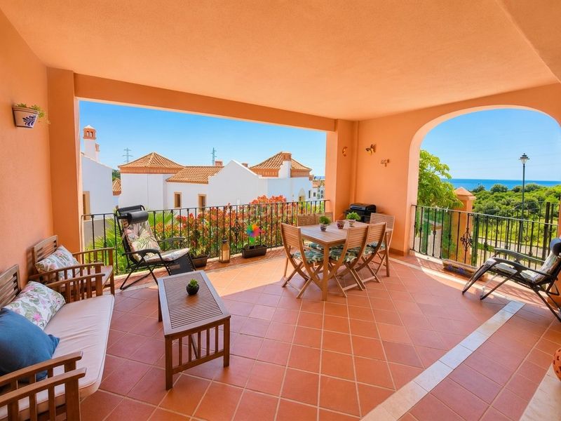 Foto b6cffda7-ef2d-4903-b66e-91c1c469dad2. Casa a Centro Estepona
