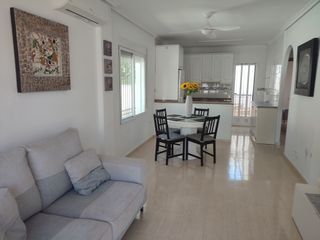 Casa a Jerónimo y Avileses