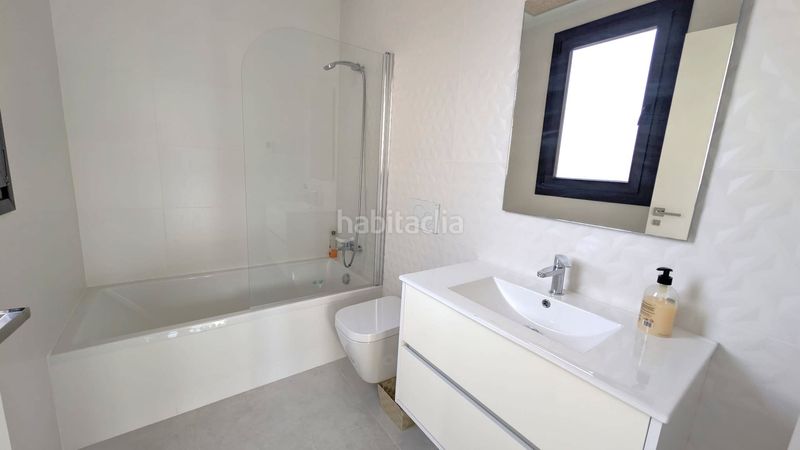 Foto 0b07b74b-d210-474f-8ed0-0e22cb3f1460. Casa a Cabo Roig Orihuela