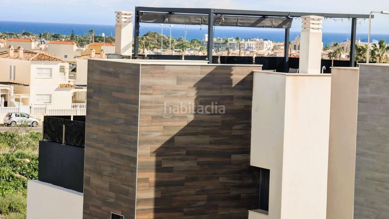 Foto 8c67db03-2198-4a7b-b844-ef3592333d60. Casa a Cabo Roig Orihuela