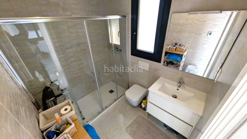 Foto aadc671d-0acc-49de-9d97-6ddb2897287a. Casa a Cabo Roig Orihuela
