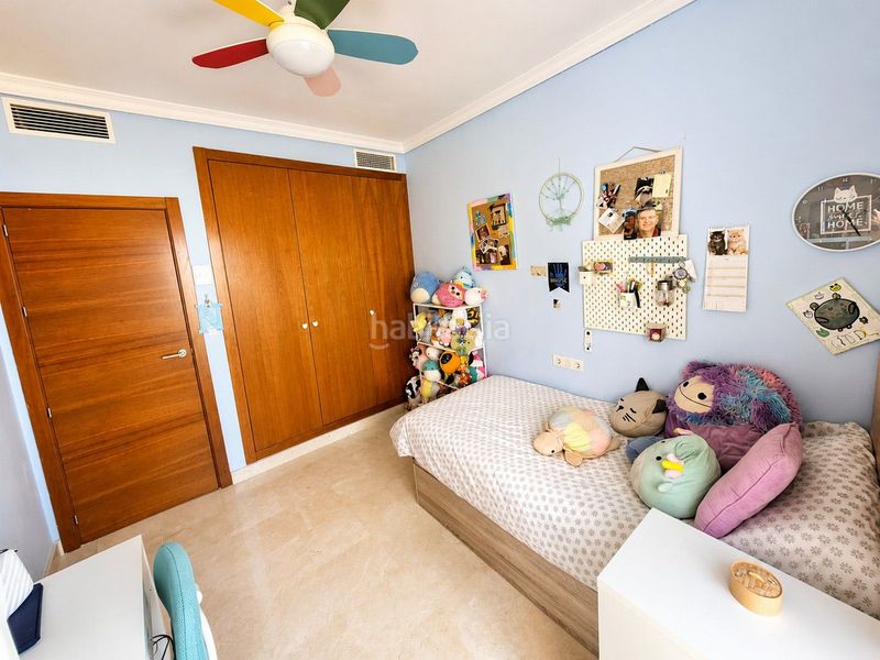 Foto fd14d252-97a8-4b52-b26e-384b59ddb57b. Casa amb aparcament piscina a Manilva pueblo Manilva