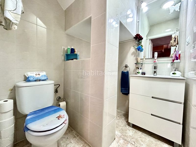 Foto e5406bfb-6ace-4122-989f-db95538210c2. Casa adossada a Punta Prima Torrevieja