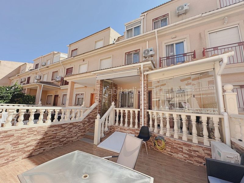 Foto 7a5ed8b5-4e55-45e0-b260-c8b7f1ef7d43. Casa a Playa Flamenca Orihuela