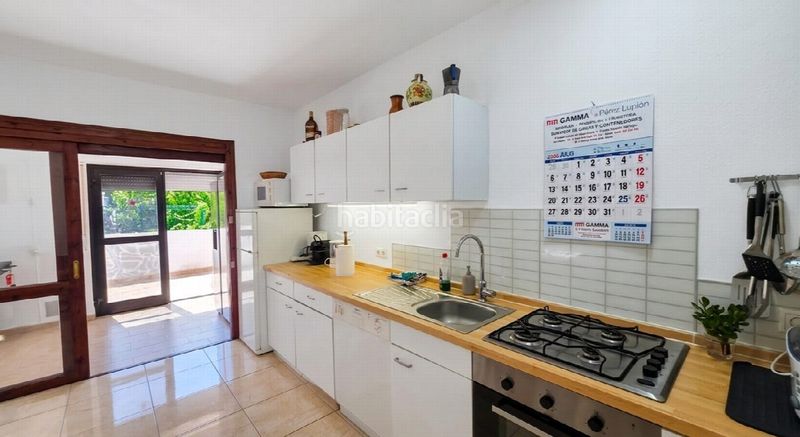 Foto 4dbf6bda-a591-4b49-b830-85b579537c3b. Casa amb aparcament a Las Flores Mijas