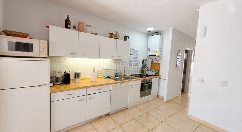 Foto 7ed6e0ce-e852-4744-9c9a-30764e4267b7. Casa amb aparcament a Las Flores Mijas