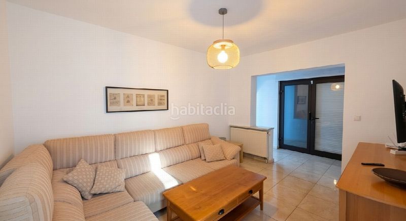 Foto 1cc80872-de7a-47b7-ae8d-5b9e60804069. Casa amb aparcament a Las Flores Mijas