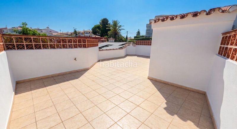 Foto d110cada-08b1-4646-bd6d-d4c5c90c5c4c. Casa amb aparcament a Las Flores Mijas