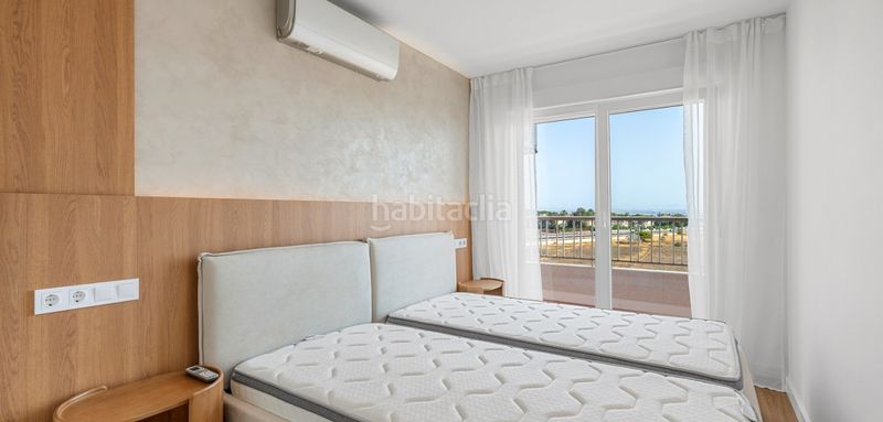 Foto dd54129e-45c9-451d-99e8-df26c9f4076a. Apartament amb aparcament a Punta Prima Torrevieja
