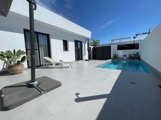 House in Roldán