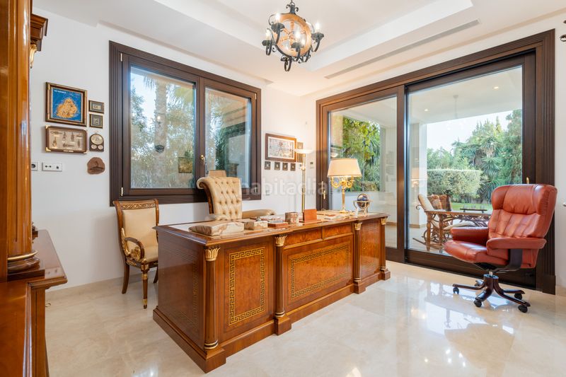 Foto f3c77d2a-273d-4f13-82ad-7c60866b243b. Casa a Casasola Estepona