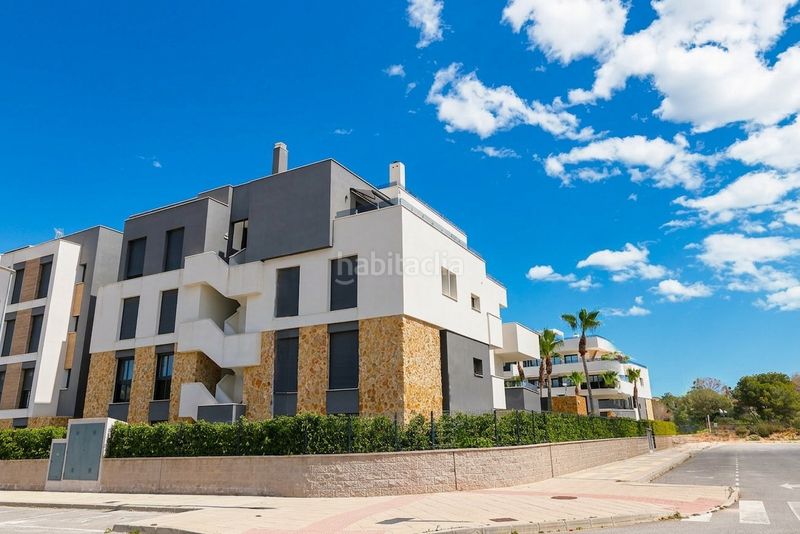 Foto a6f892d9-7db8-460c-9264-6827238f67fb. Àtic a Los Almendros Orihuela