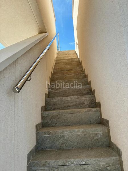 Foto c67119a7-6582-4638-a10d-b424f8d3df1a. Àtic a Los Almendros Orihuela