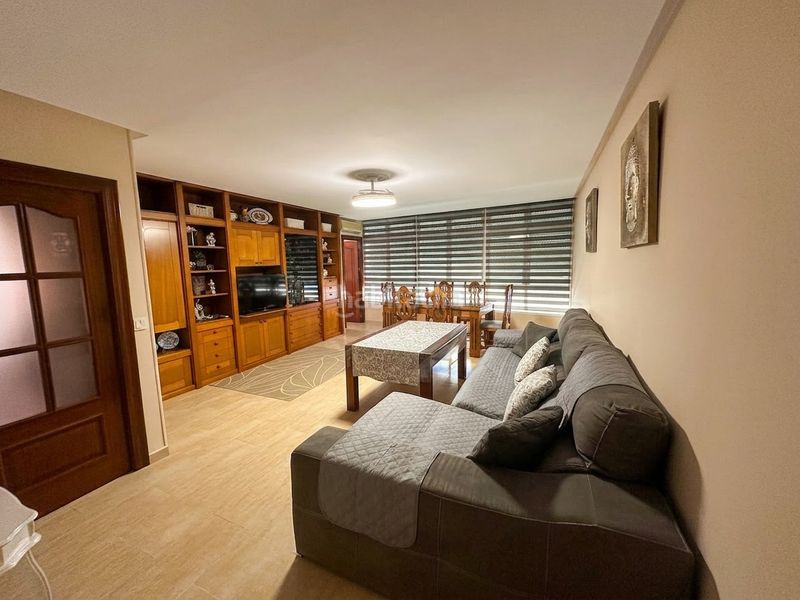 Foto b83f1af2-88c4-4611-b012-de798a2405bd. Apartamento en Zona Calvario Estepona
