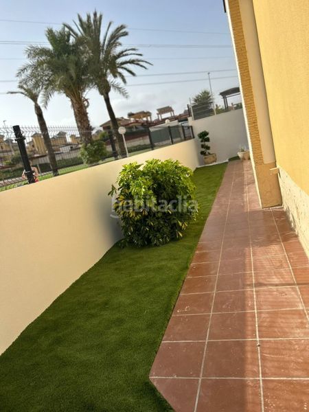 Foto b2d0041a-3b74-4ce5-b2ed-d58f1a395c5a. Casa amb piscina a Algorfa