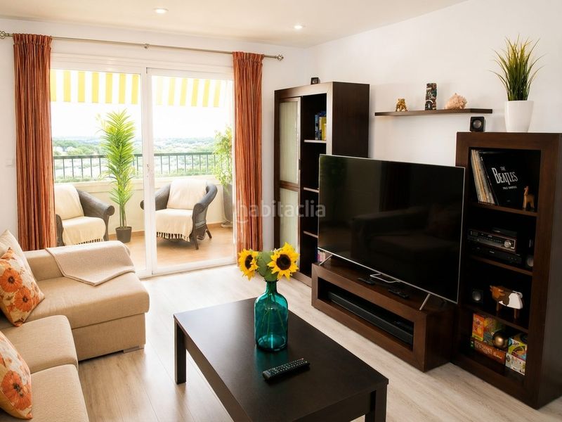 Foto 29d2989f-738d-404f-8f79-c46a9147d3d2. Apartament amb piscina a Centro Nerja