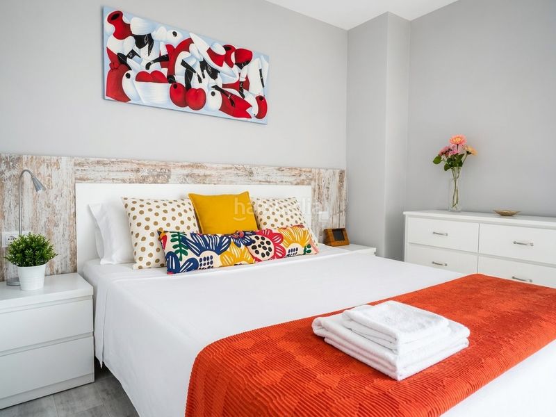 Foto 85d6d647-539c-4ce2-abd1-d5cda350345b. Apartament amb piscina a Centro Nerja