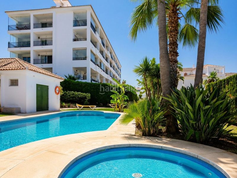 Foto e6f38a18-7a35-441e-8c89-bfd5e641db85. Apartament amb piscina a Centro Nerja
