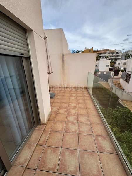 Foto 49adbe7a-2d84-46db-8df0-262b056b5c90. Casa adossada a Punta Prima Torrevieja