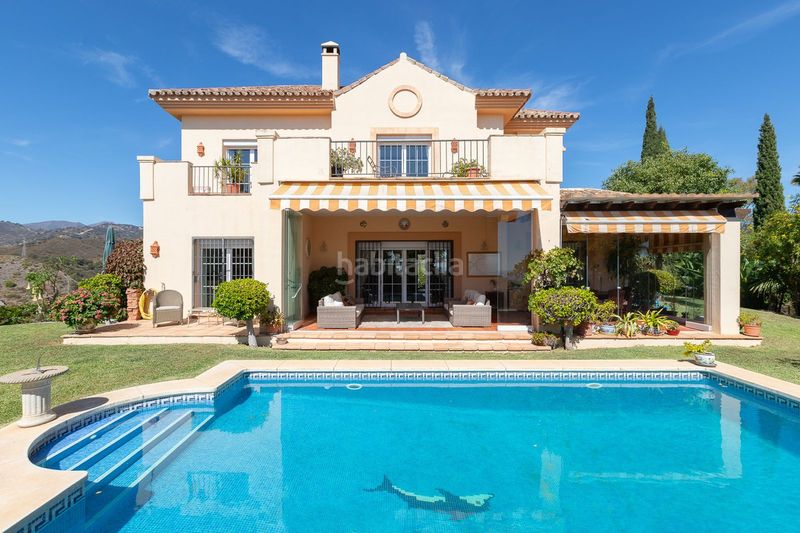 Foto 78b2b2b0-3510-4163-87a1-03425665b505. Casa amb aparcament a Elviria Marbella