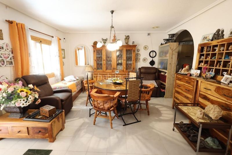 Foto bd35f2ee-d67d-40c9-9f34-1e9f60869ea1. Casa a El Acequión Torrevieja