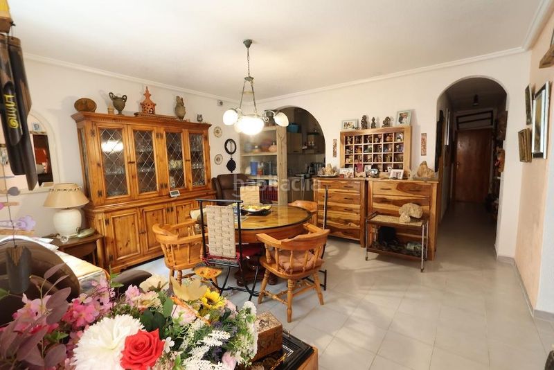 Foto e6cd84e3-8b9e-4458-92f1-fa917c539c0e. Casa a El Acequión Torrevieja