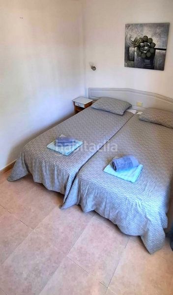 Foto 09d8ed89-fe56-4a15-abe1-e8cb6d40534b. Apartament amb piscina a Corralejo Oliva (La)