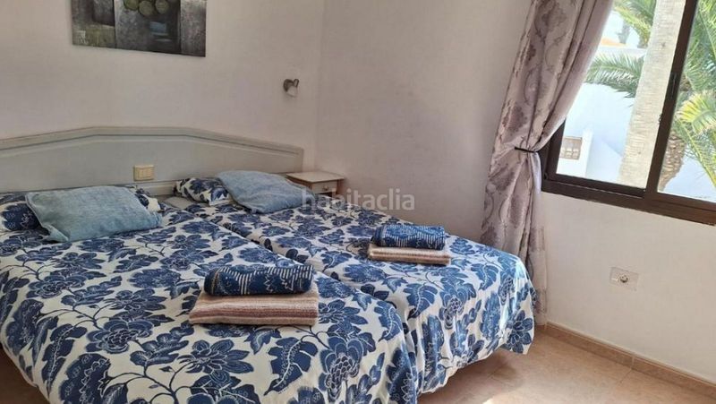 Foto 9a2520c1-695f-4faa-a0a3-a9eadbbb4ff5. Apartament amb piscina a Corralejo Oliva (La)