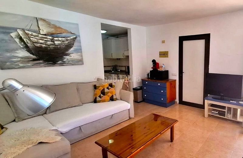 Foto dd573685-31c1-4fdf-a188-fc557b7fe2f1. Apartament amb piscina a Corralejo Oliva (La)