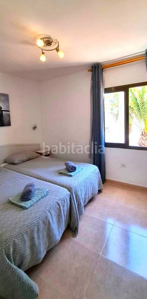 Foto e2db1618-e05f-4593-9485-7c61d26608be. Apartament amb piscina a Corralejo Oliva (La)