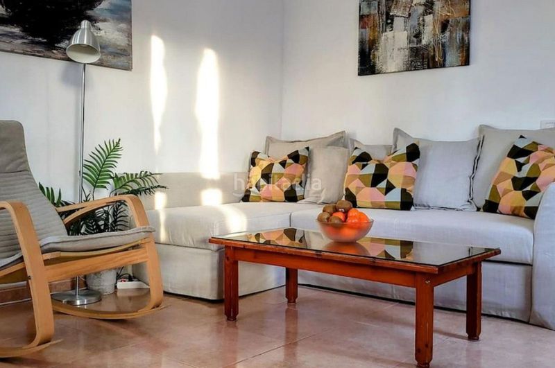 Foto e641e480-673a-4ccd-a0d4-b2b0f1b11459. Apartament amb piscina a Corralejo Oliva (La)