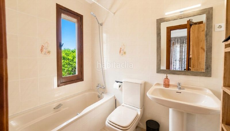 Foto 38a97595-4903-45fe-8d5d-4f5d66f01fd2. Casa amb piscina a Mijas golf Mijas
