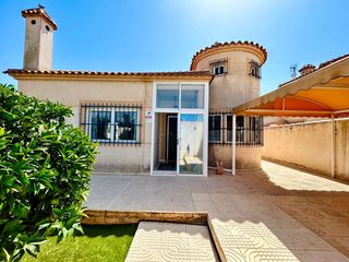 Casa en Zona Carrefour - Urbanizaciones