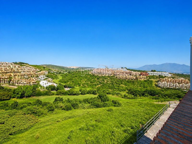 Foto 5b87be17-464d-4a08-bcfe-dd6679999779. Apartament a La Duquesa Manilva