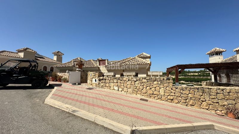 Foto a3e39eee-06bf-4e06-b6f6-3502347c7b92. Casa adossada amb aparcament a Algorfa