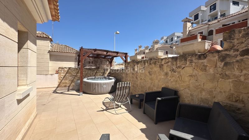 Foto bb822c77-9764-4a82-8380-9f9d5fe3ad54. Casa adossada amb aparcament a Algorfa
