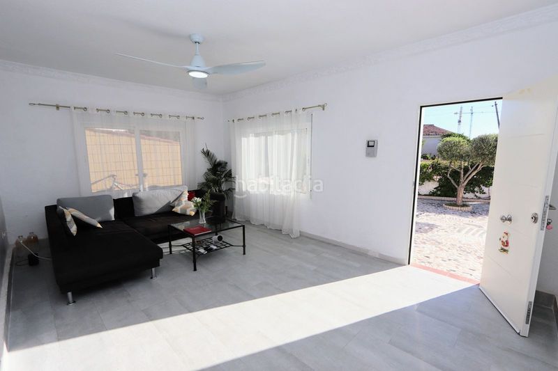 Foto 452e57c4-6f9f-4084-b663-6580818fb6b1. Casa amb aparcament piscina a Centro Rojales