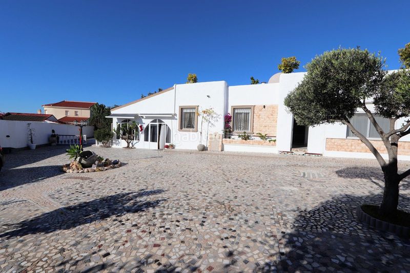 Foto 6caa0864-72fe-48a4-a30a-131954f7c55b. Casa amb aparcament piscina a Centro Rojales