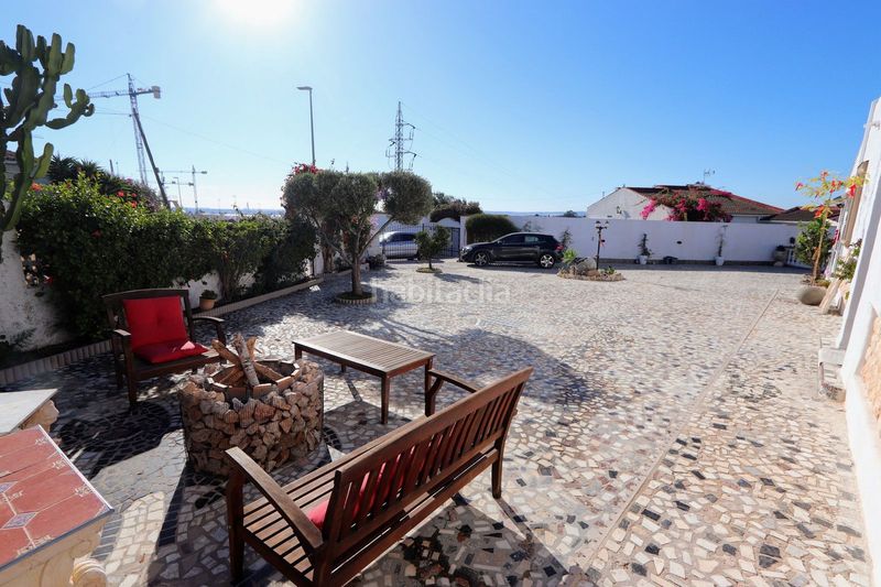 Foto 7a6d0677-e34e-4fba-880d-a0b4874af3ff. Casa amb aparcament piscina a Centro Rojales